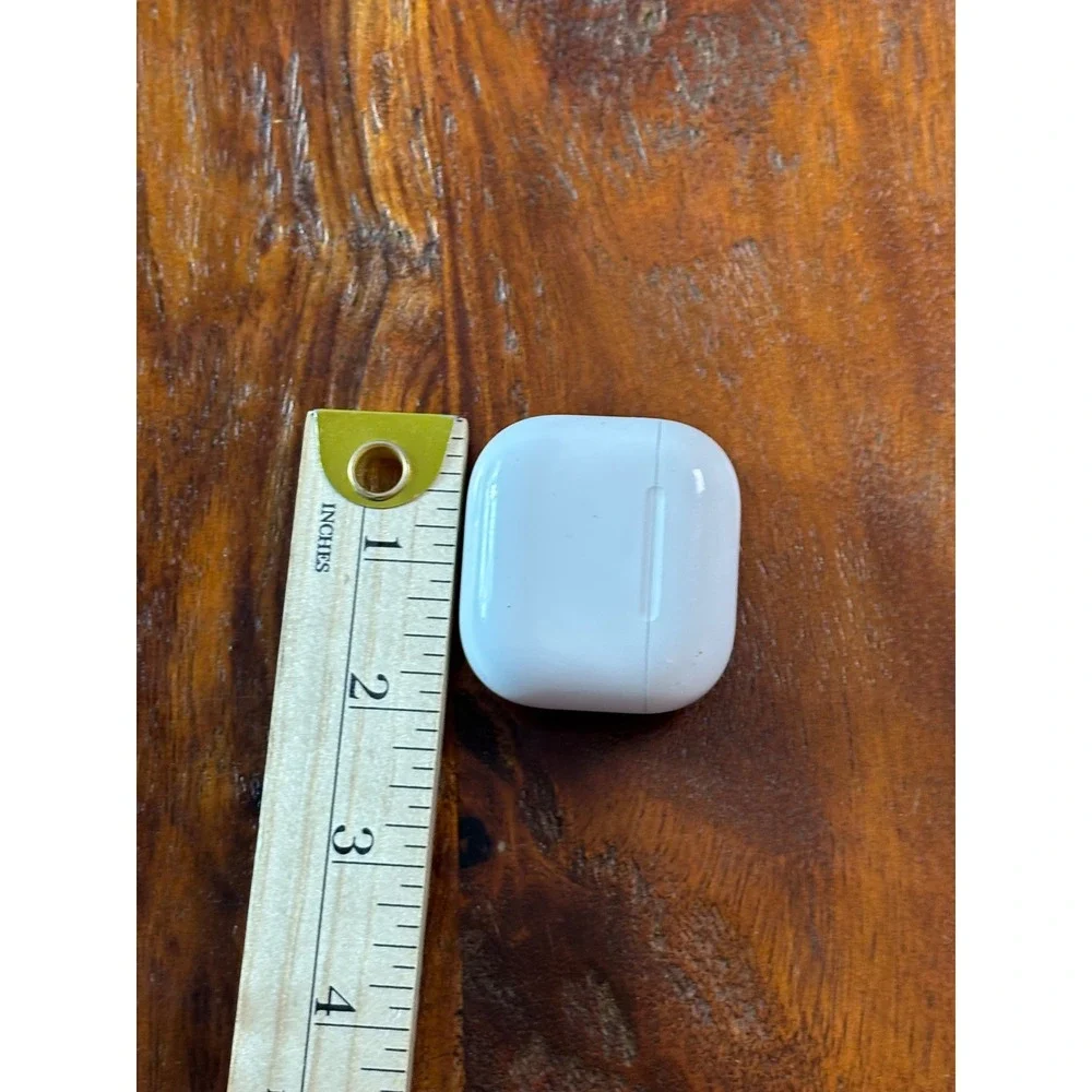 Apple AirPods 3rd Generation MagSafe Charging Case White Replacement Case